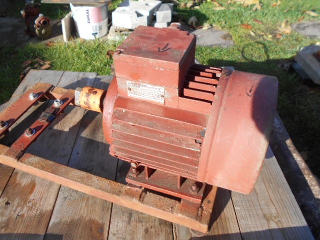 Trojstupňové čerpadlo s motorom na 380-400V - 3