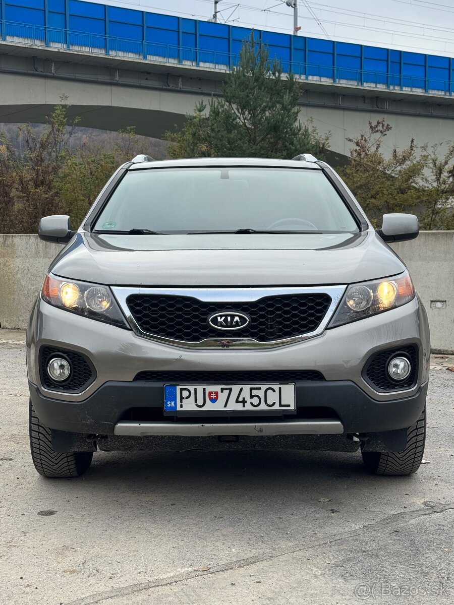 Kia Sorento Sorento 2.2 CRDi 4WD 7-miestne - 3