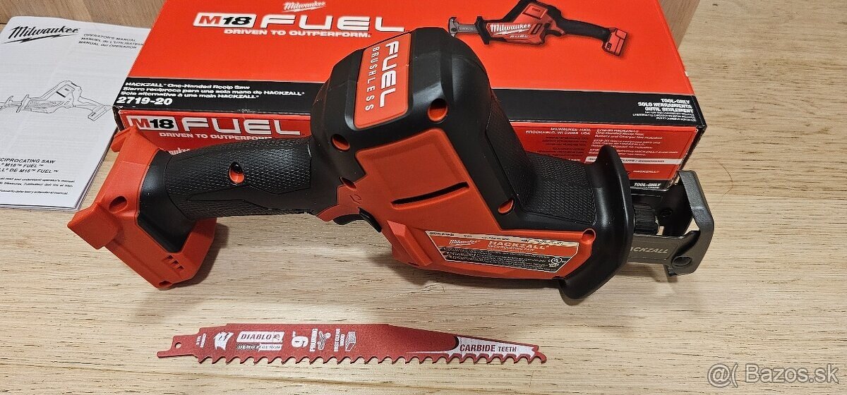 Milwaukee M18FHZ-0 šavlová píla - 3
