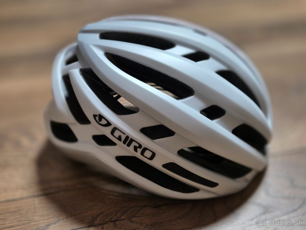 Cestná prilba GIRO - 3