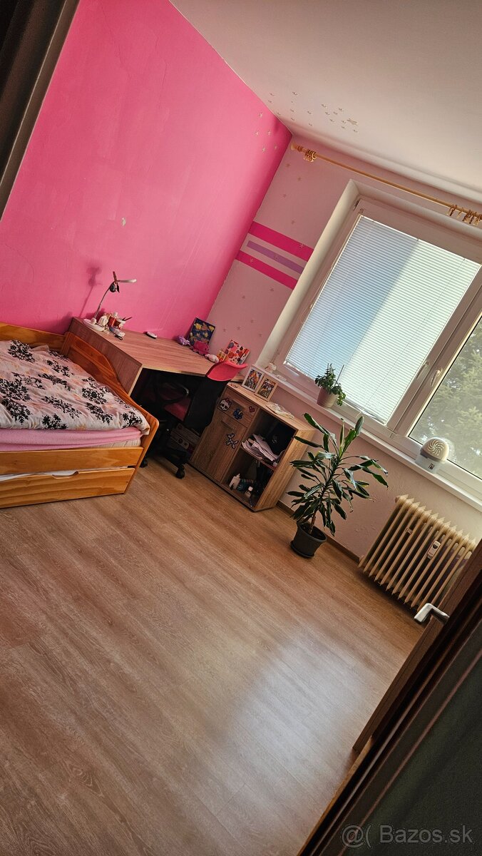 3izbový byt s balkónom - 3