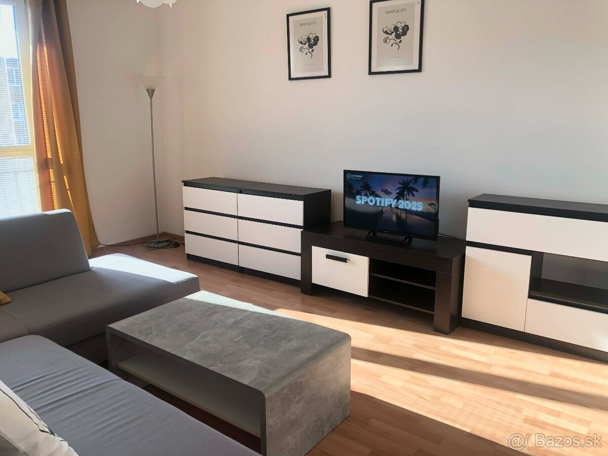 Prenájom 2-izbového bytu - 3