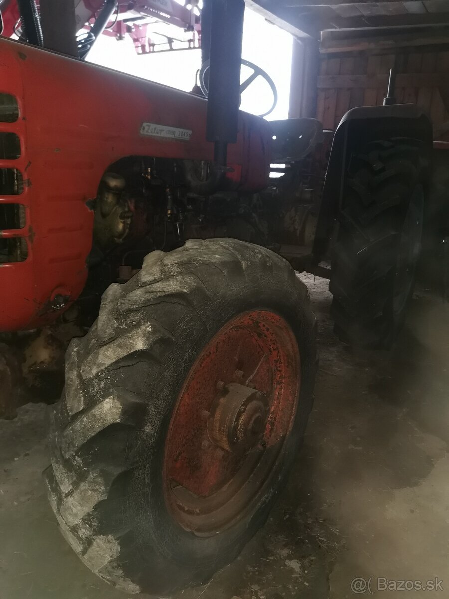 Predám traktor zetor 3045 - 3