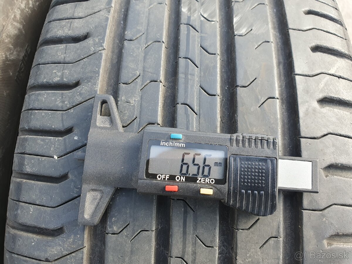 215/60R17 Continental - 3