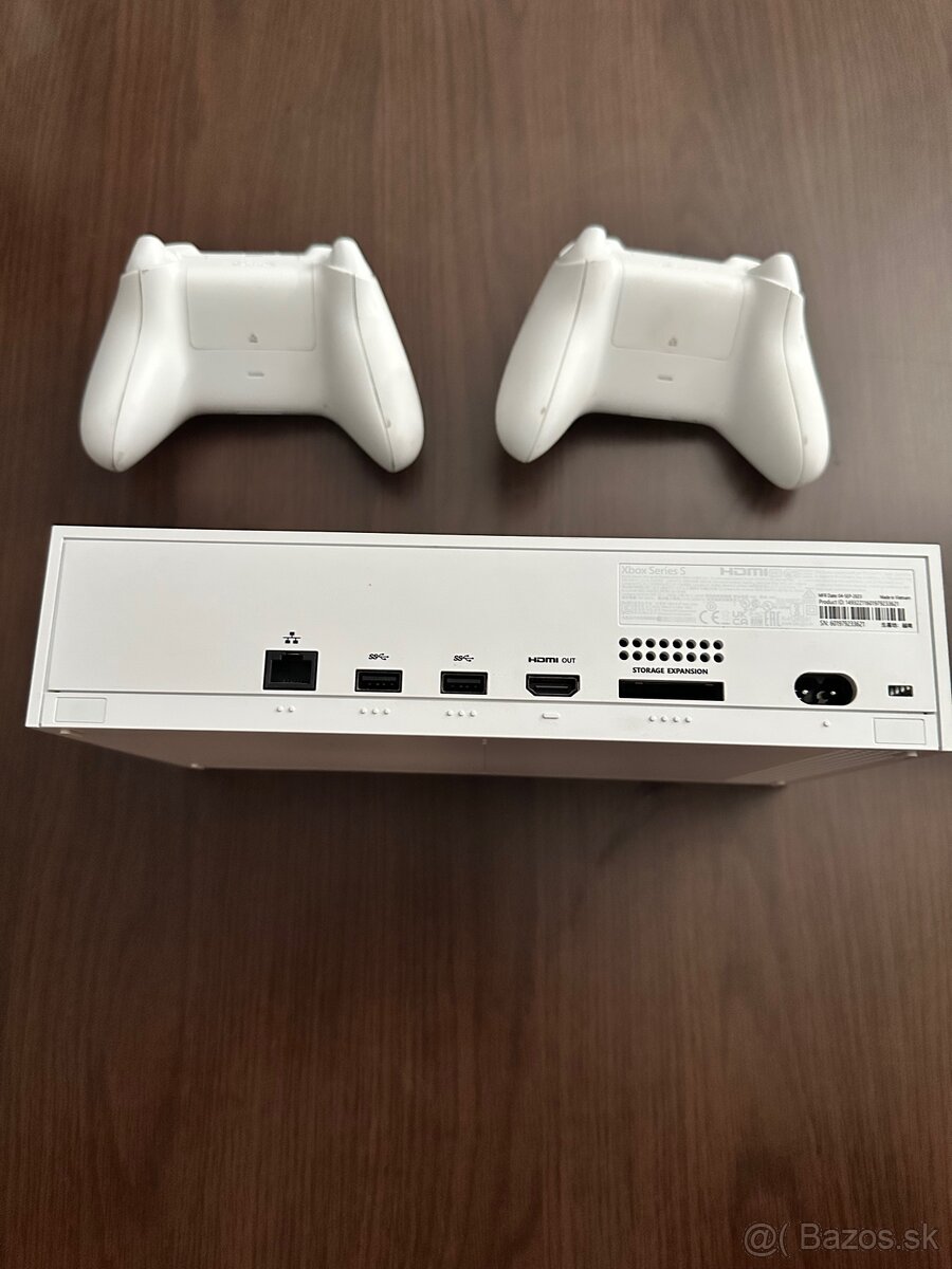 herna konzola xbox series s - 3
