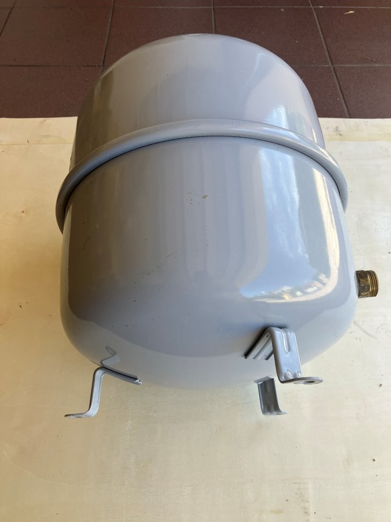 Expanzná nádoba 35L - 3
