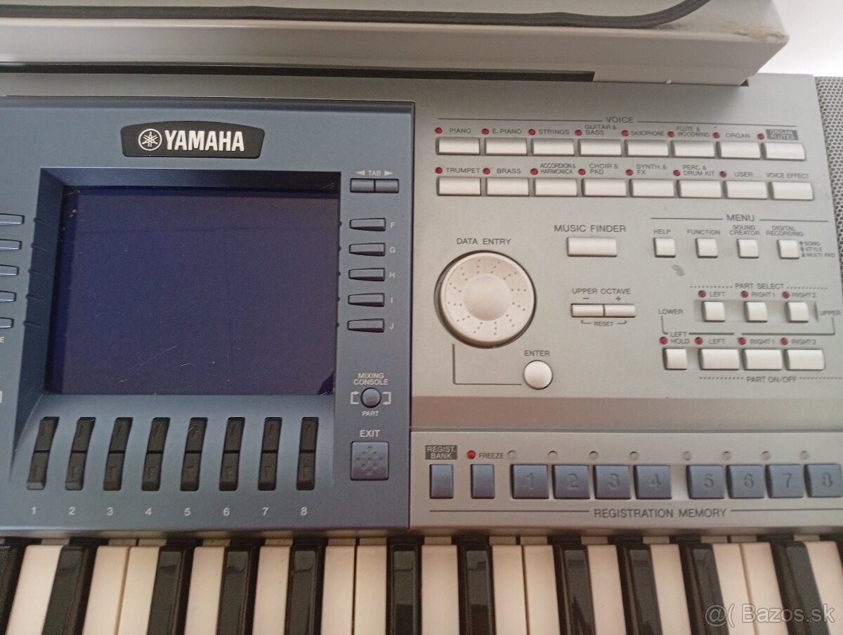 Klávesy/Keyboard - 3