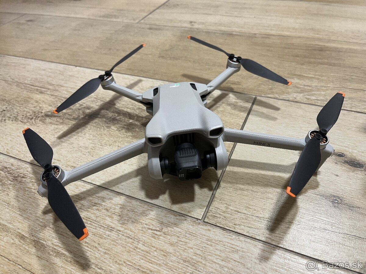 dron DJI mini 3 - 3