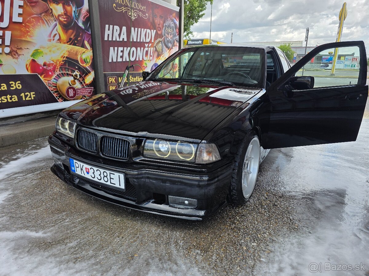 Predám bmw e36 325i - 3
