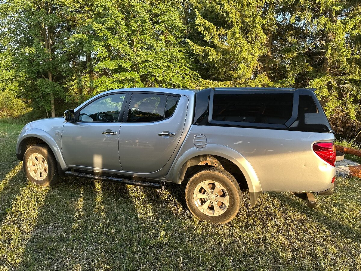 Mitsubishi L200 2.5 D-iD 131KW 4x4 superselect