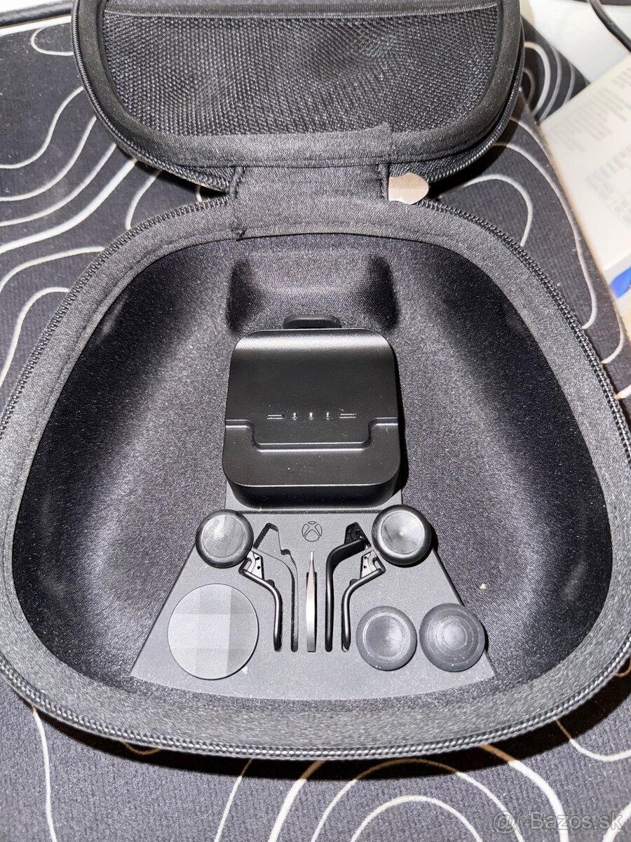 🎮 Predám Xbox Elite Wireless Controller Series 2 – - 3