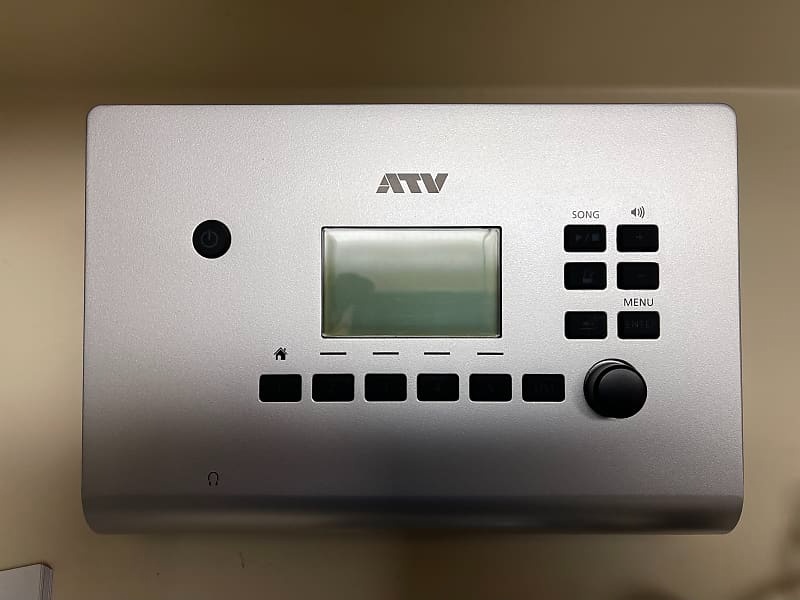 🟣 ATV xD3 s príslušenstvom - 3