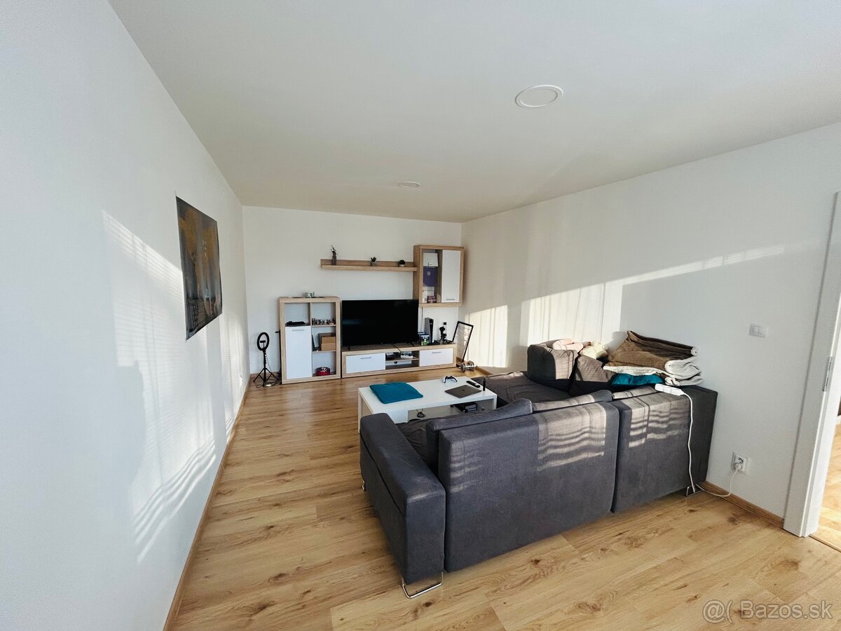 2izb byt na prenájom - 3