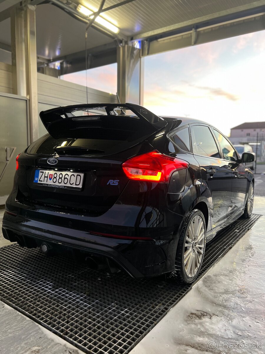 Ford Focus RS - 3