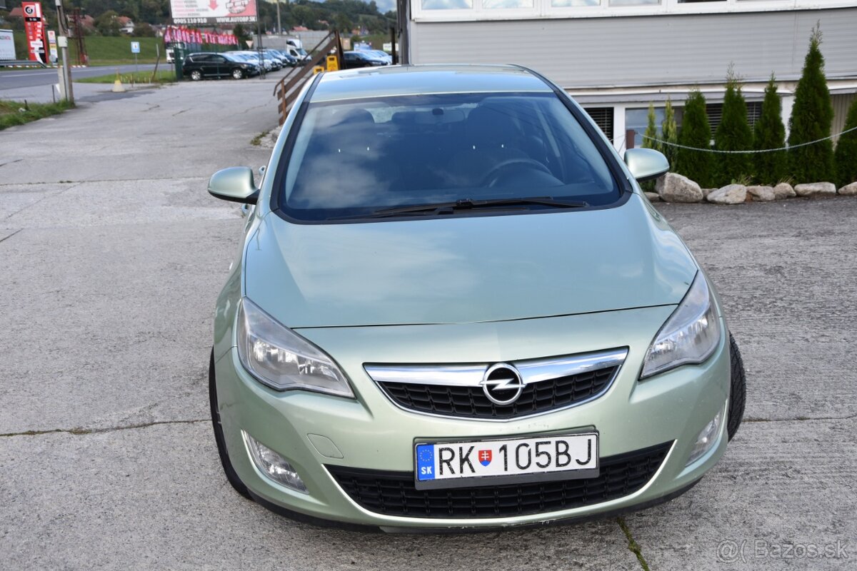 Opel Astra Classic III 1.7 CDTi 110k - 3
