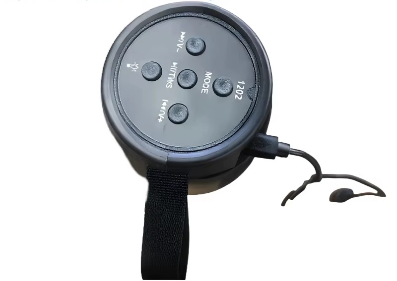 Bluetooth stereo reproduktor s LED svetlom - 3