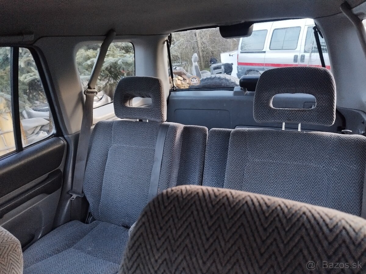 Honda CR-V 2.0 benzín 4x4 - 3