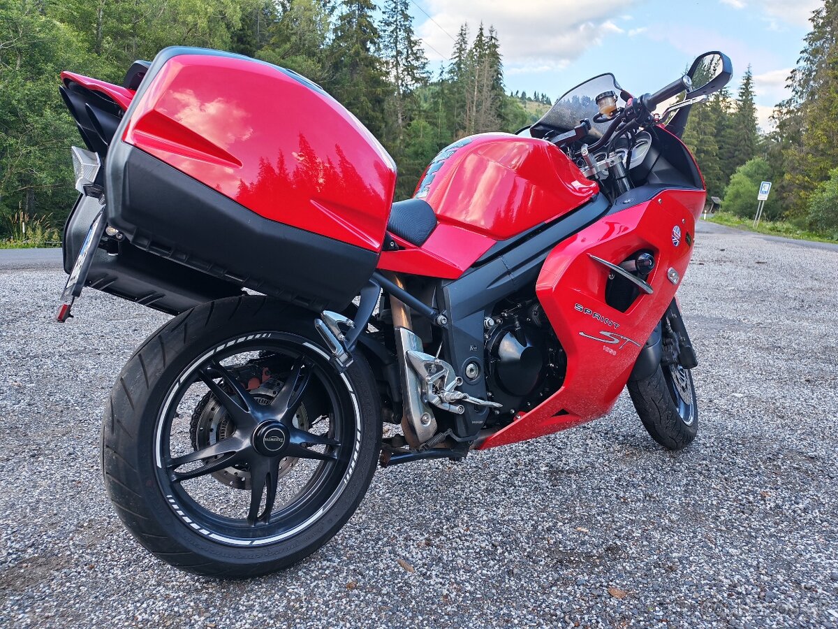Predám Triumph Sprint ST-1050 - 3