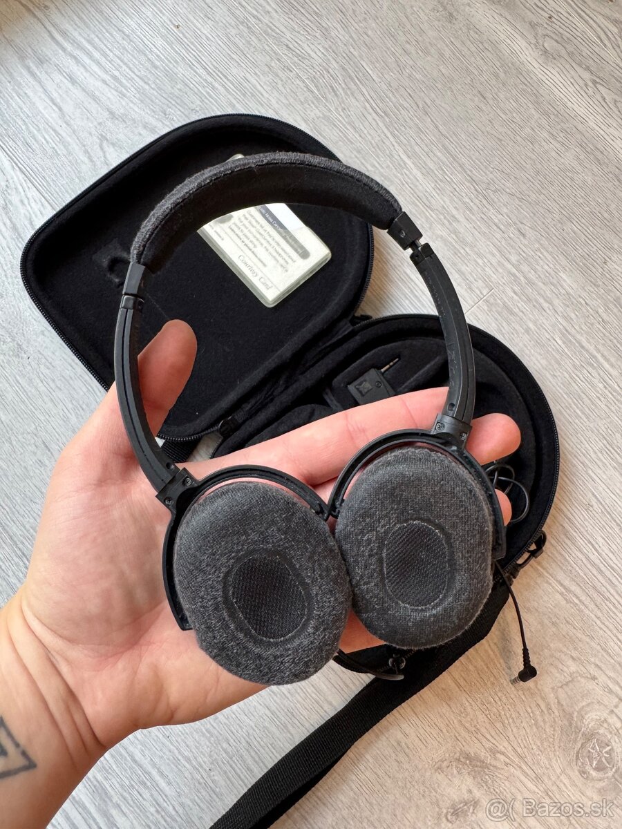 Predám slúchadlá Bose QuietComfort 2 - 3