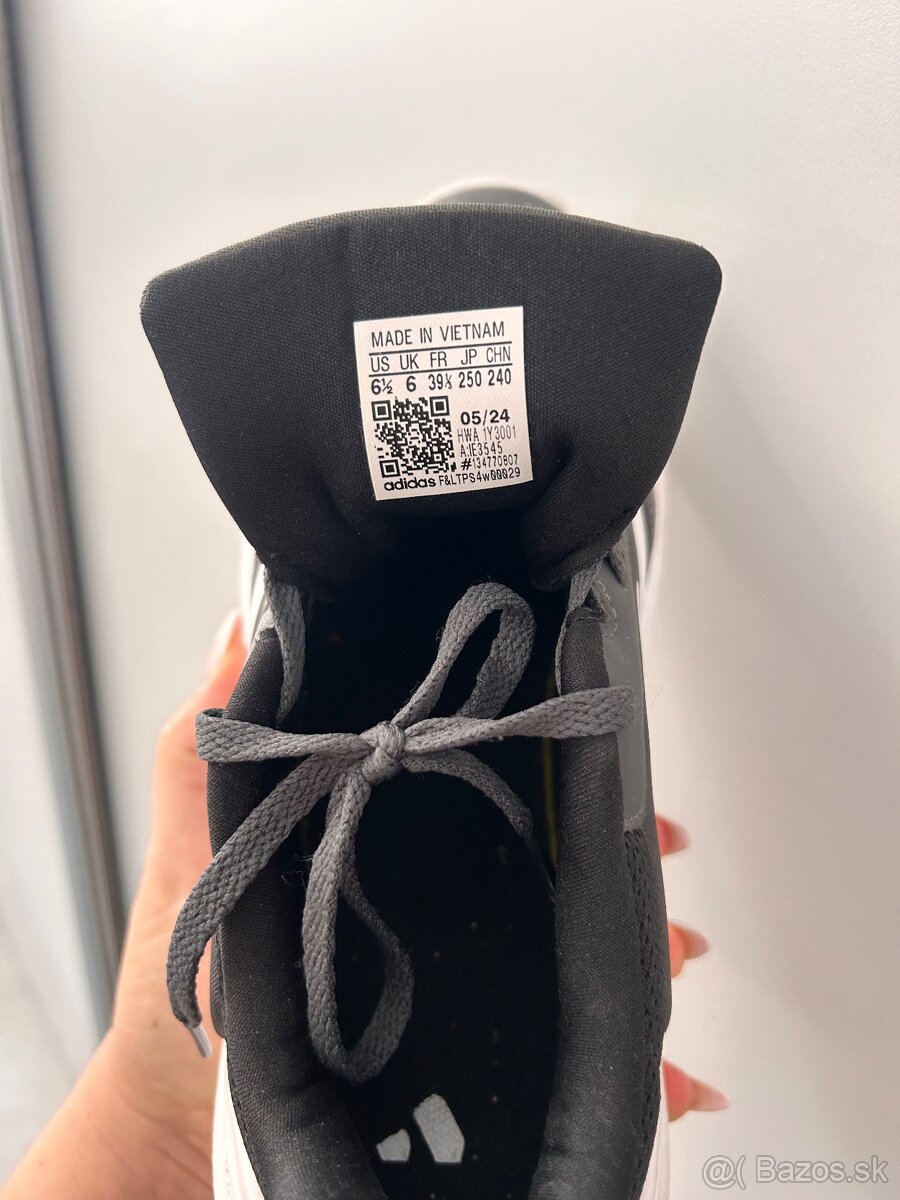 Tenisky Adidas - 3