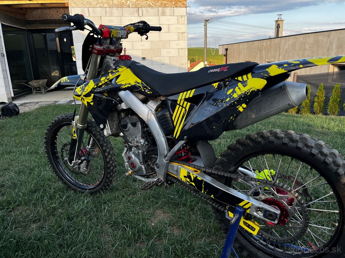 Suzuki RM-Z 250 2012 – Žihadlo na dvoch kolesách