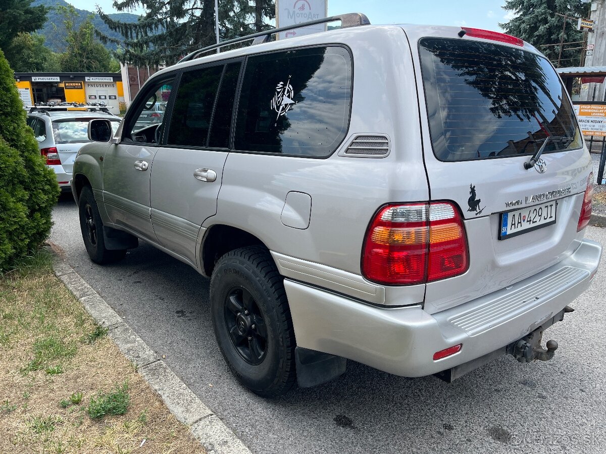 Toyota Land Cruiser 100 4.2 TD Luxor A/T