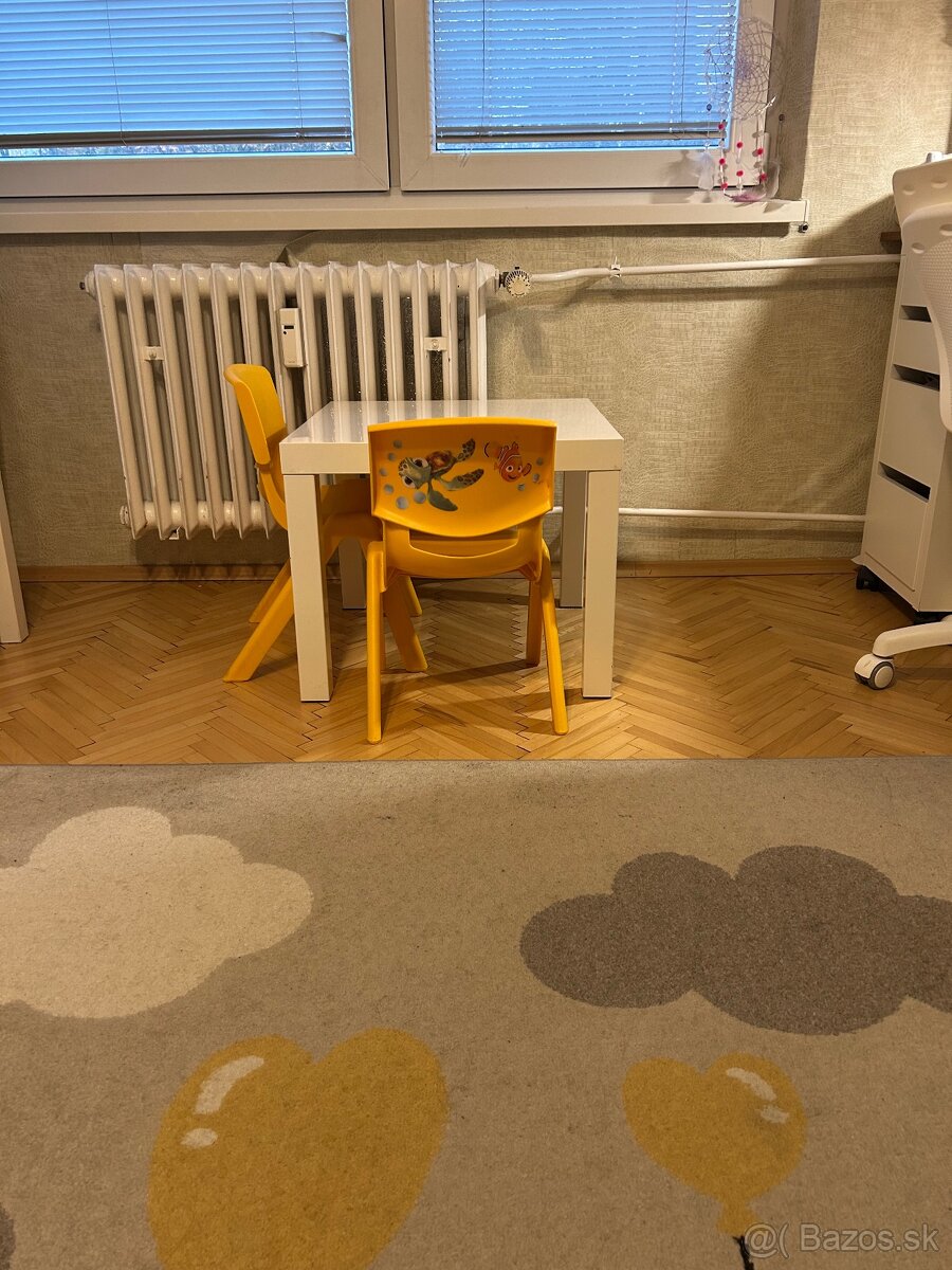 Detský stôl a stoličky - 3