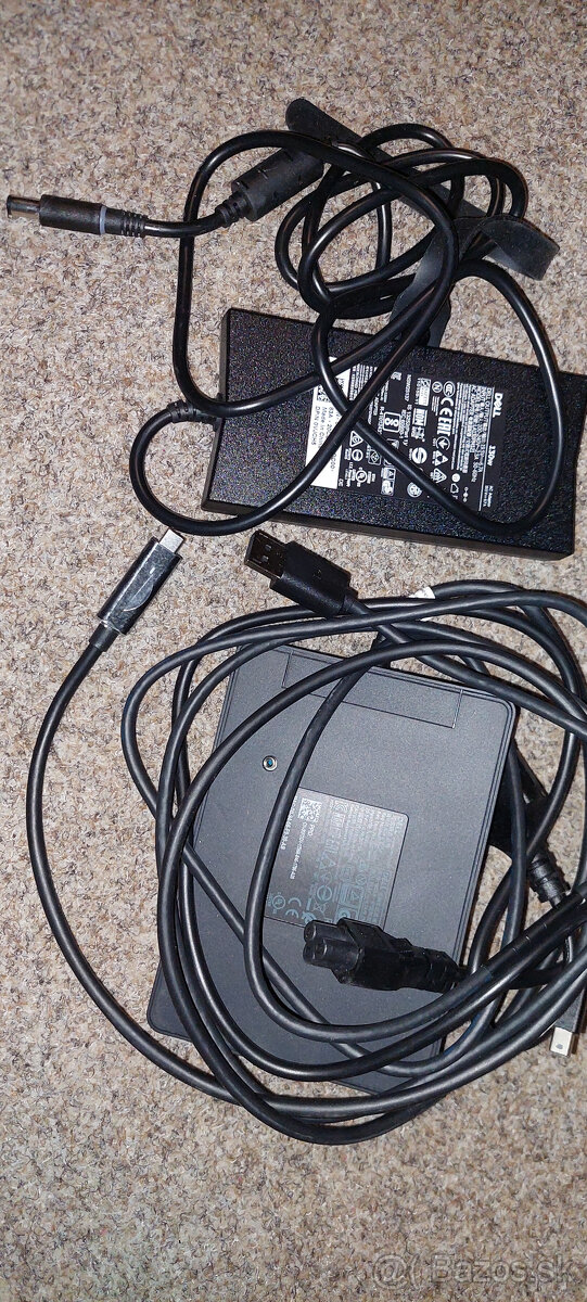 Dokovacia stanica DELL WD15 - 3