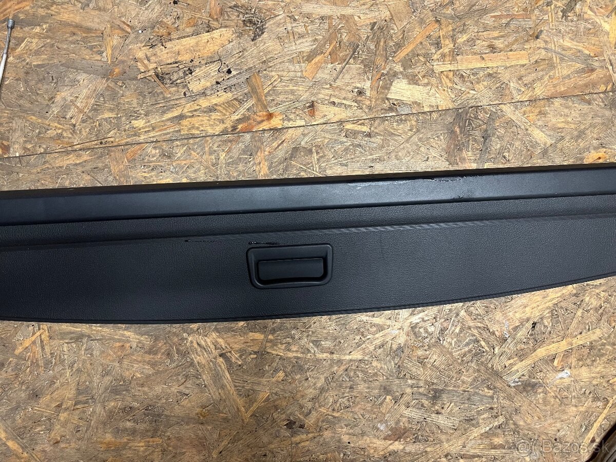 Predám roletku do kufra do VW Touran 2003-2010 - 3