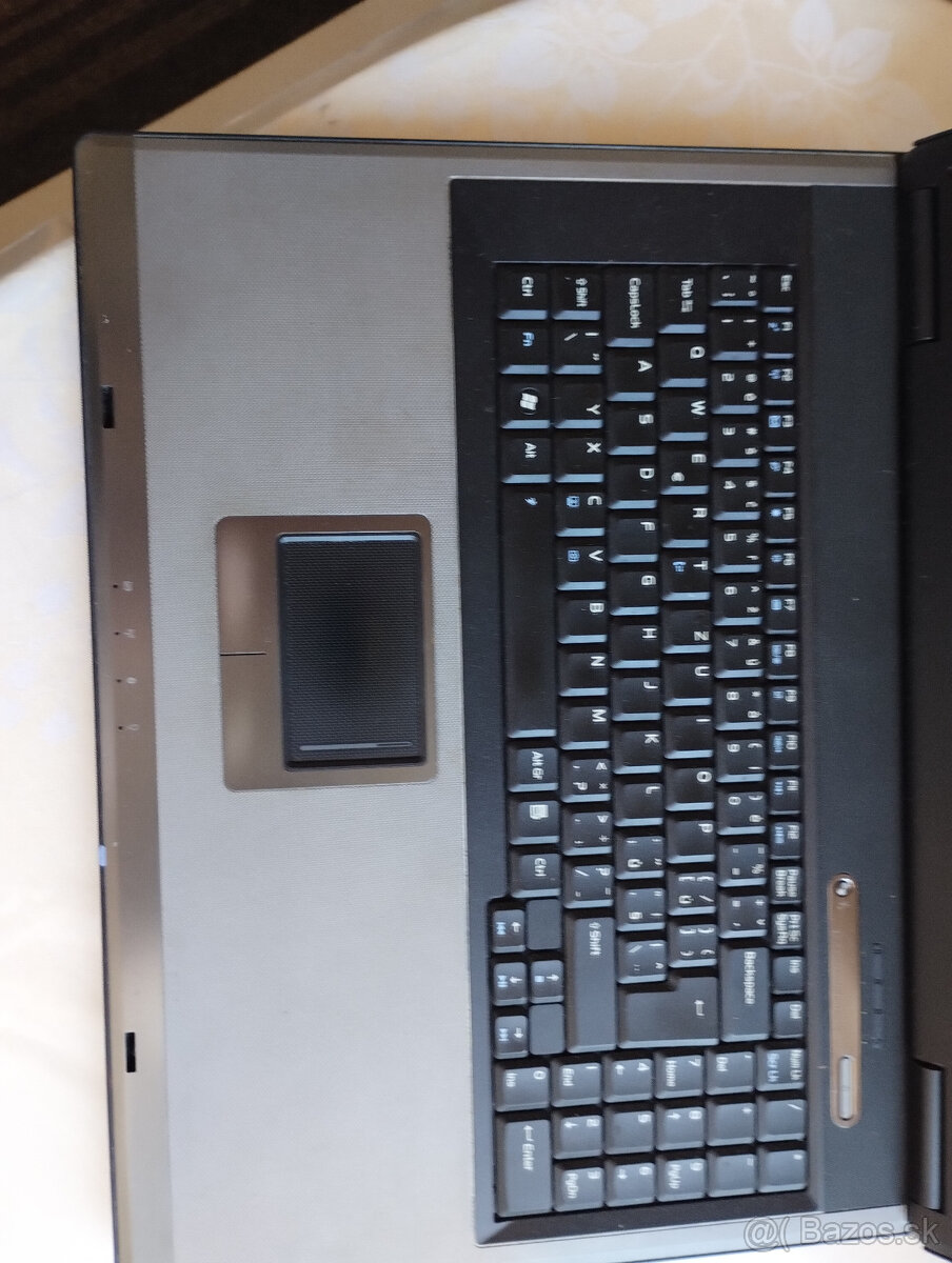 Predám notebook - 3