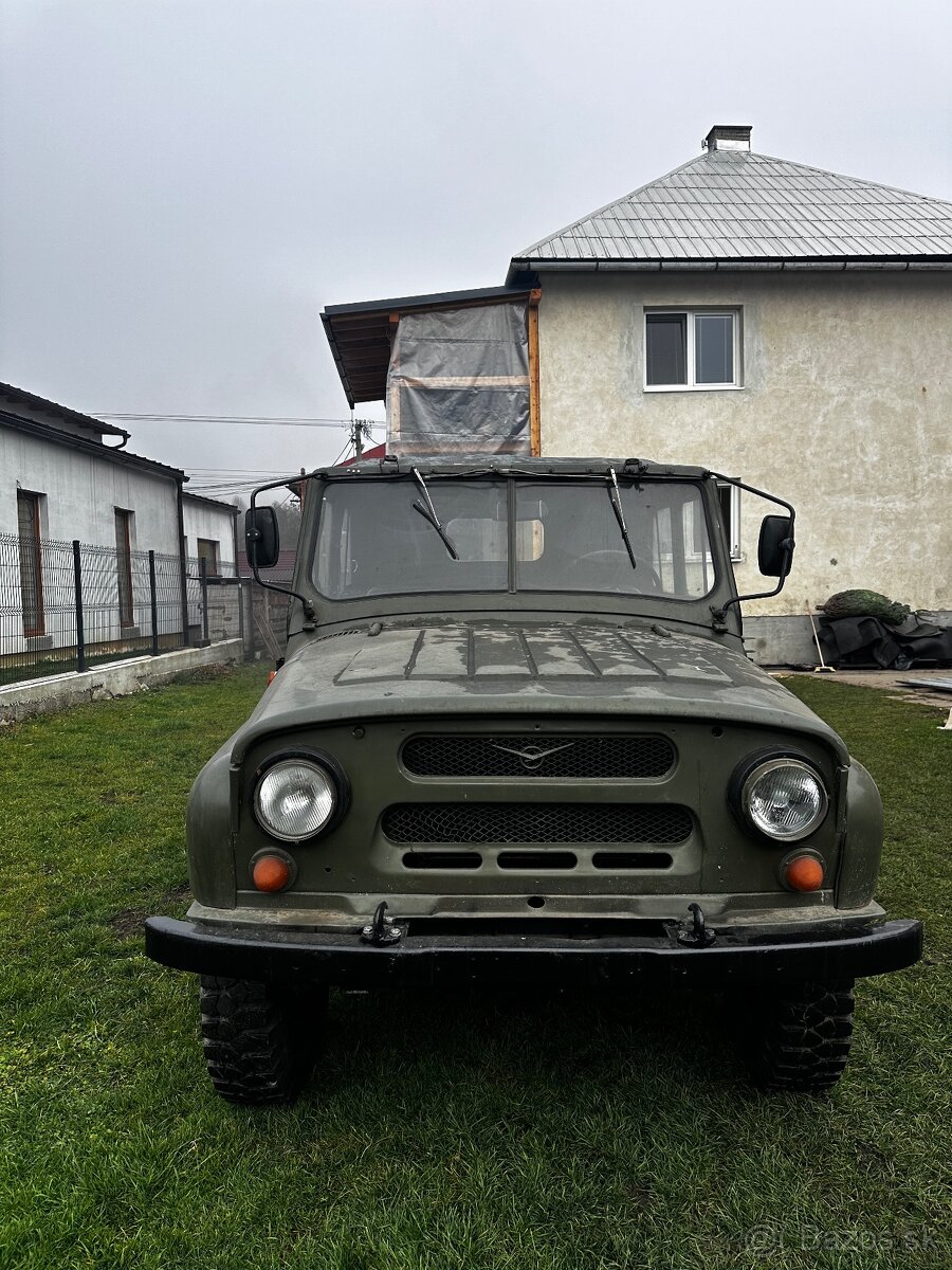 Predám uaz 469 - 3