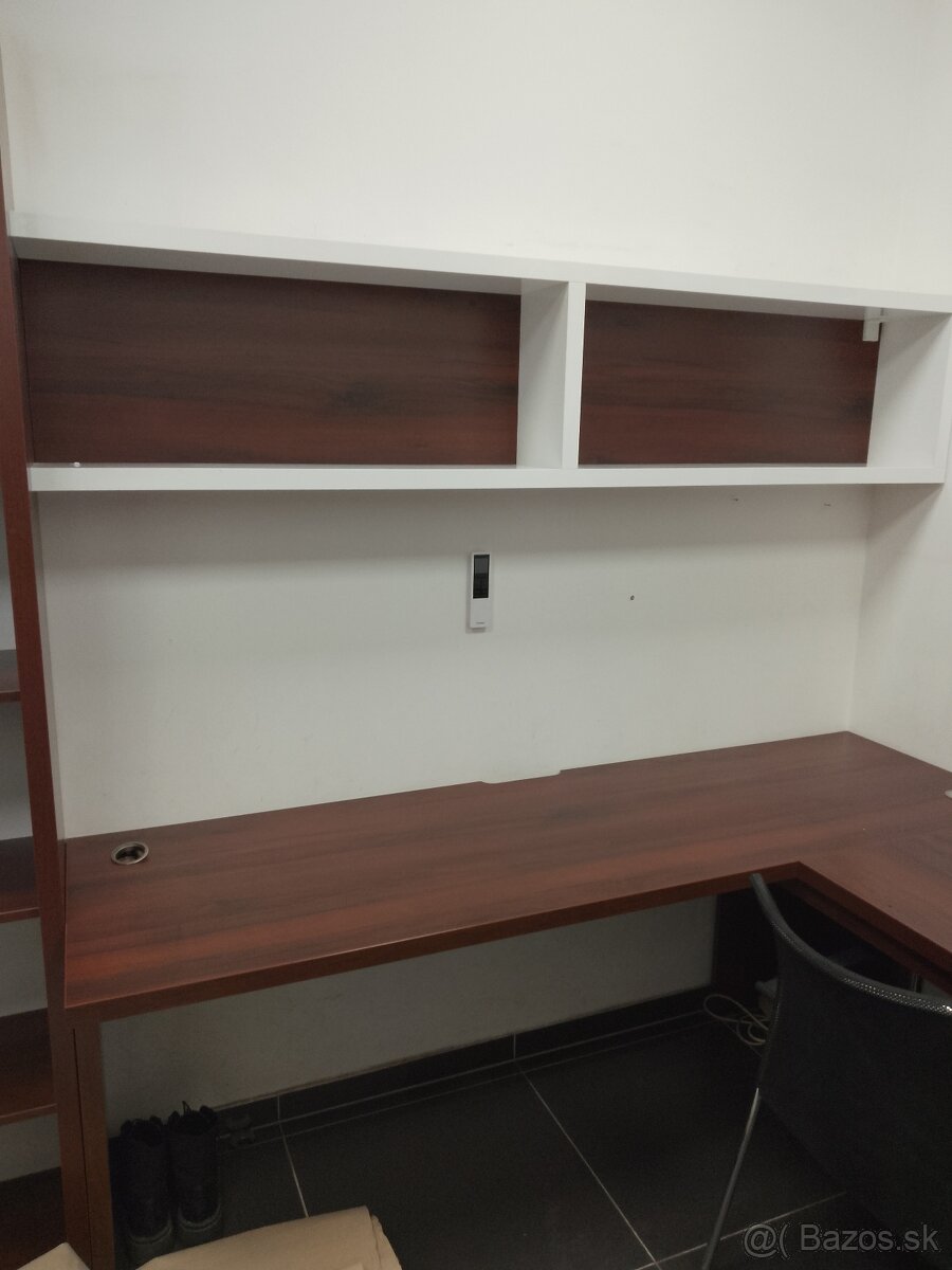 Kancelársky nabytok - 3