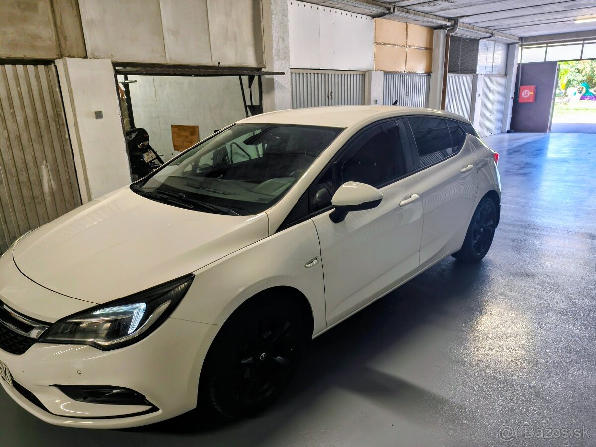 Predám Opel Astra K 1.4 benzín - výmena za combi - 3