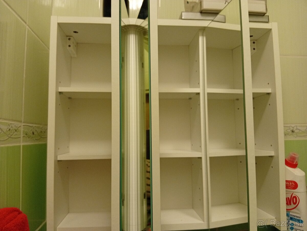 Kúpeľňová skrinka - 3