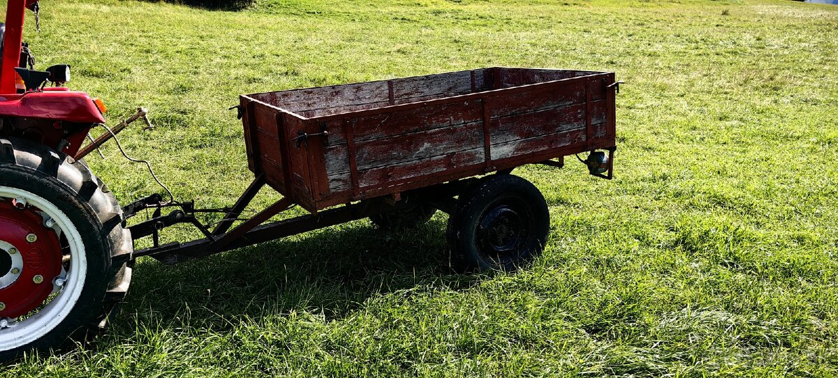 Vlečka za traktor - 3