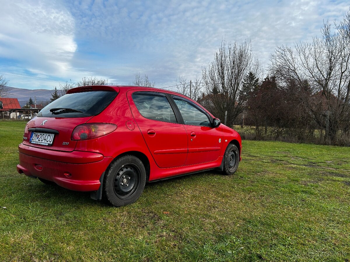 Peugeot 206 Generation edícia 1.4 55kw - 3