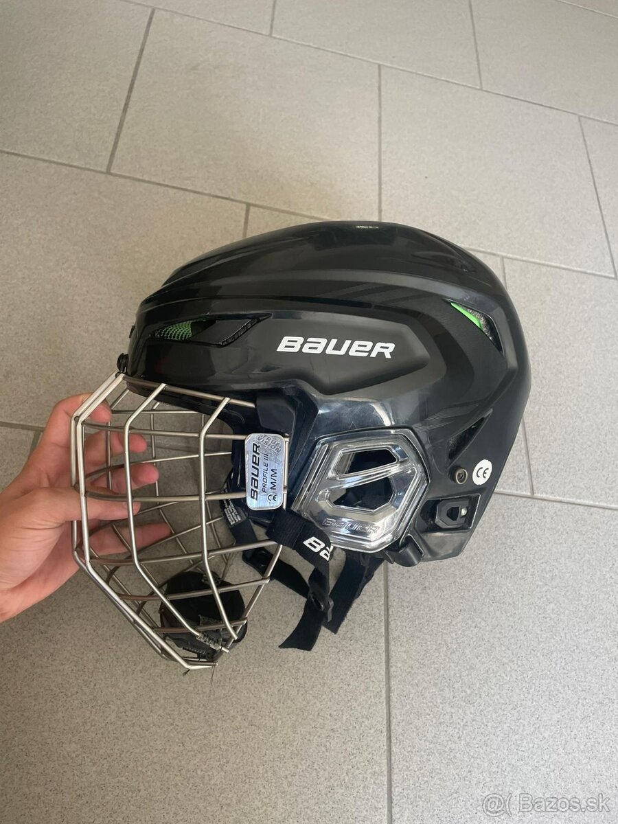 Hokejová výstroj - 3