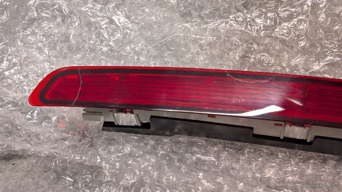 Tretie brzdové svetlo Škoda 5E9.945.097 -rezervovane - 3