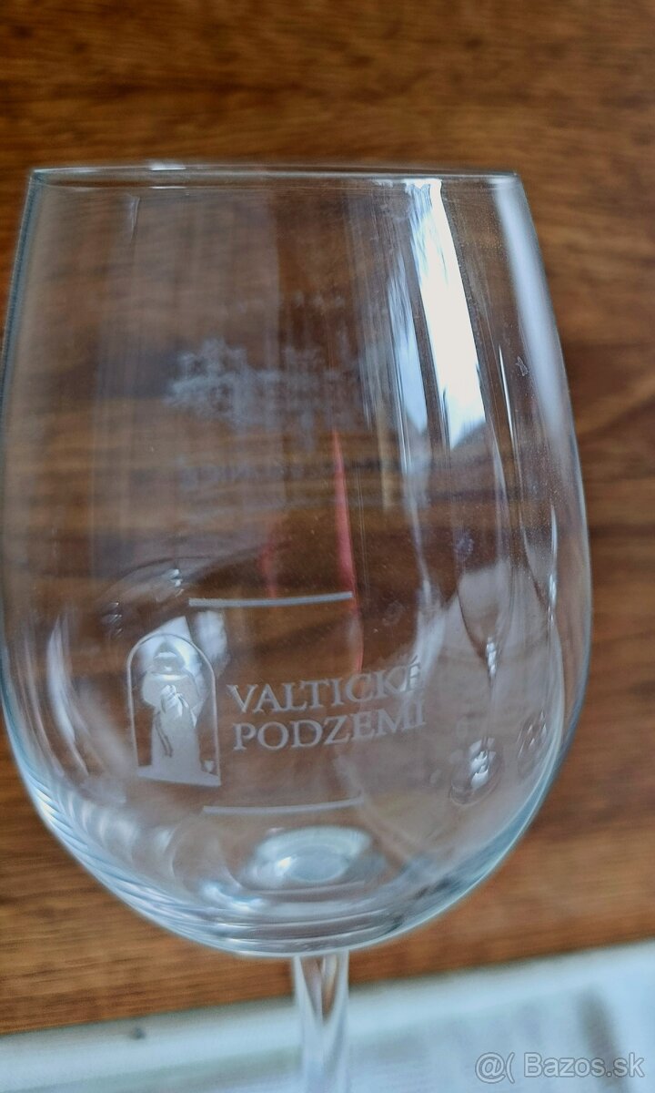 Poháre na stopke - 3