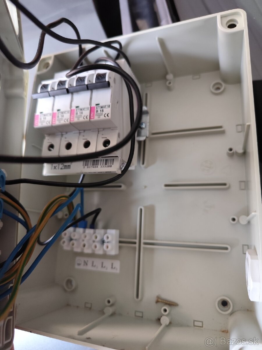 Zásuvková rozvodnica - 3
