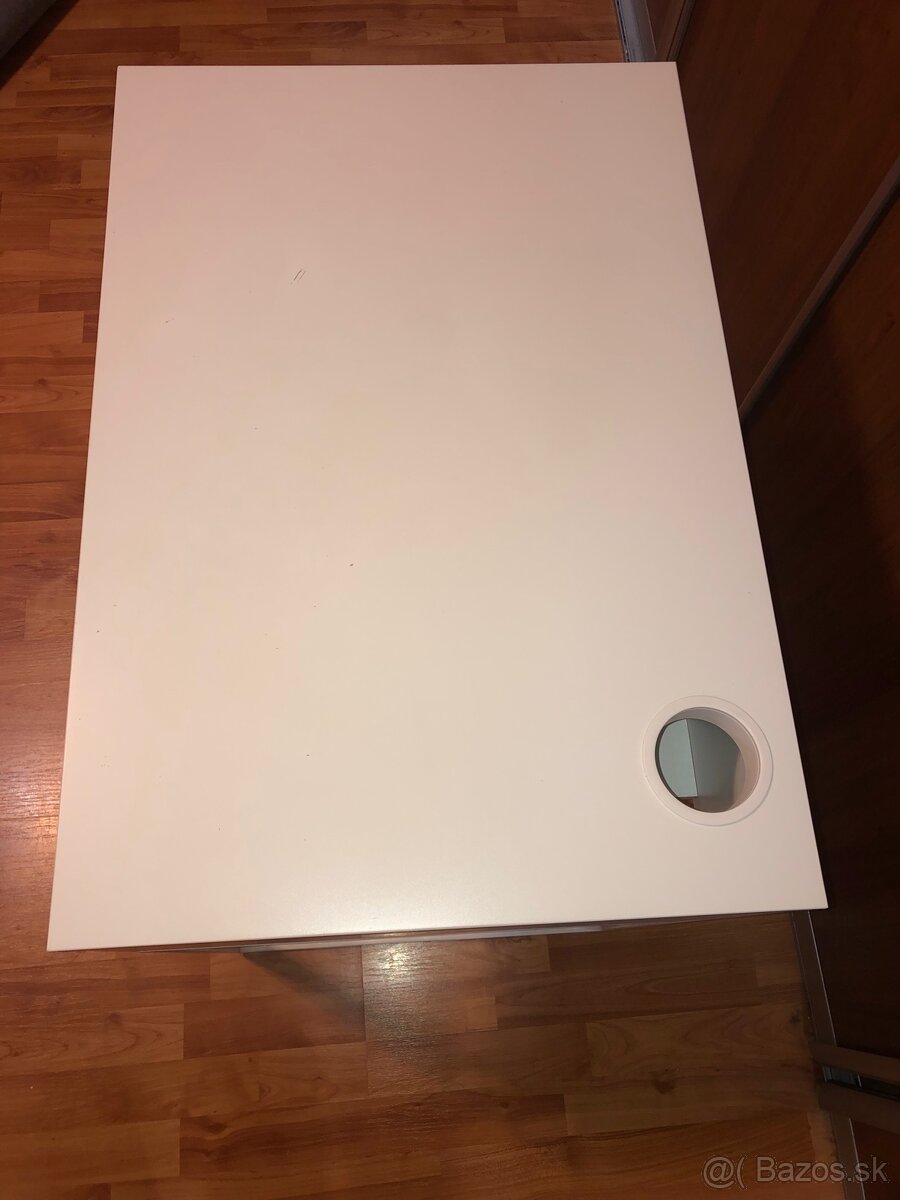 Biely IKEA písací stolík - 3