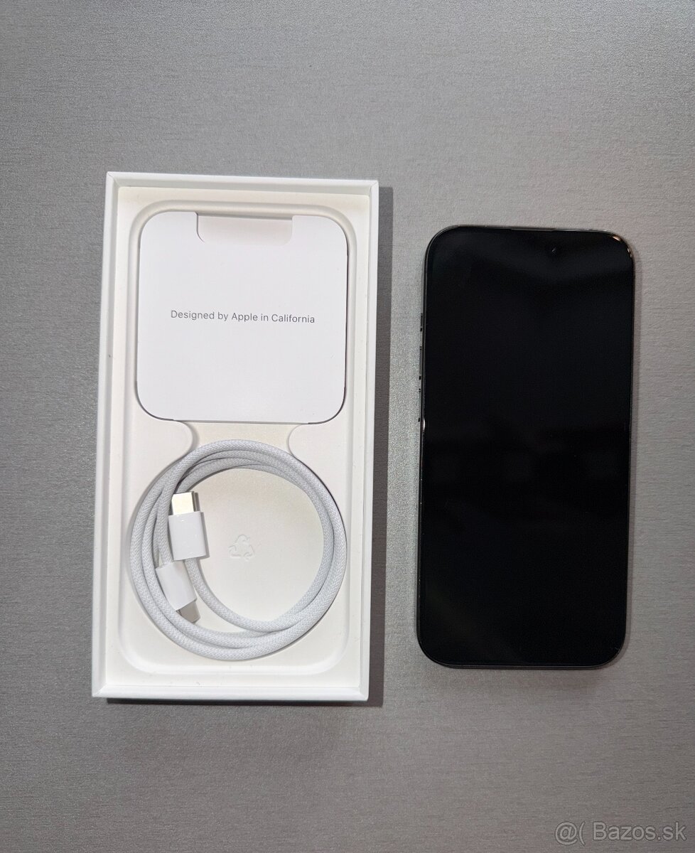 iPhone 15 Pro, Black Titanium, 128GB - 3