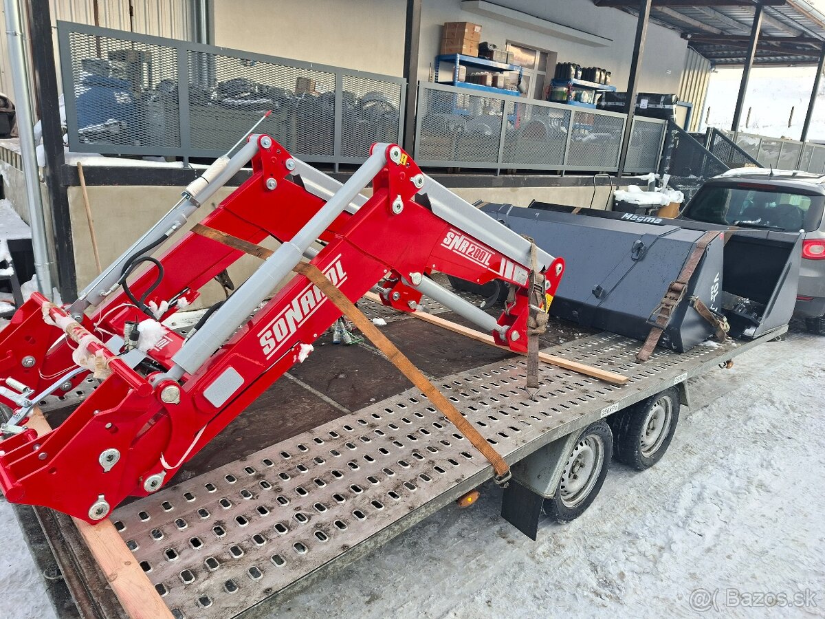 PREDAM CELNY NAKLADAC NA TRAKTOR ZETOR - 3