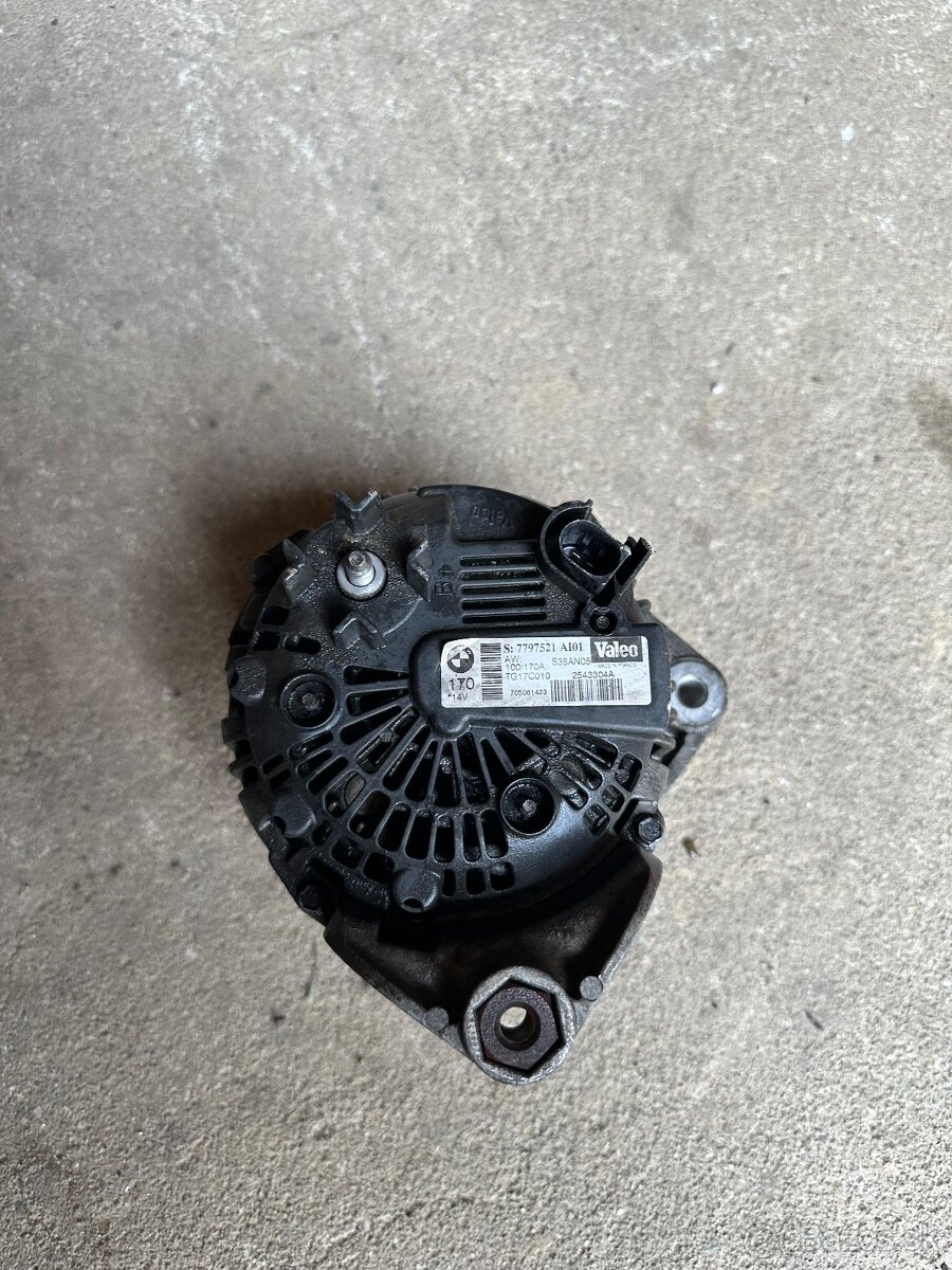 Alternátor bmw M57 - 3