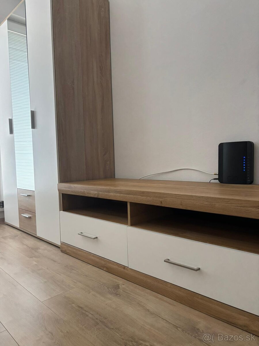 Prenajmem garzónku - 3