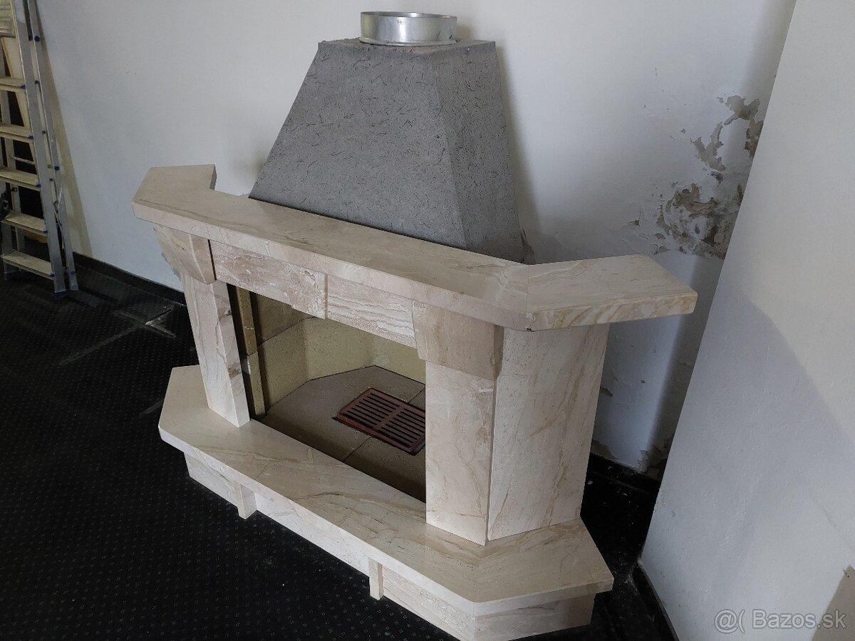 Mramorový rohový krb - 3