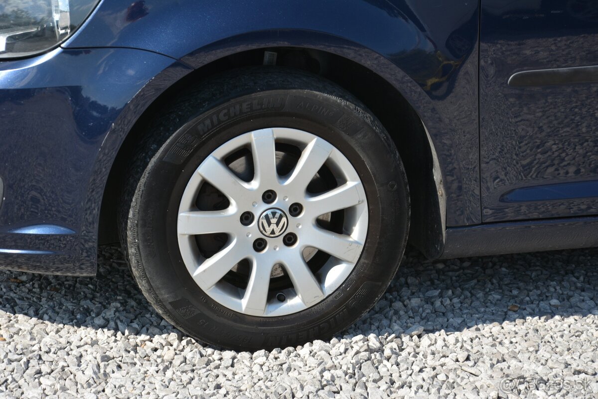 Volkswagen Touran 1.60 TDi 7 Miest - 3