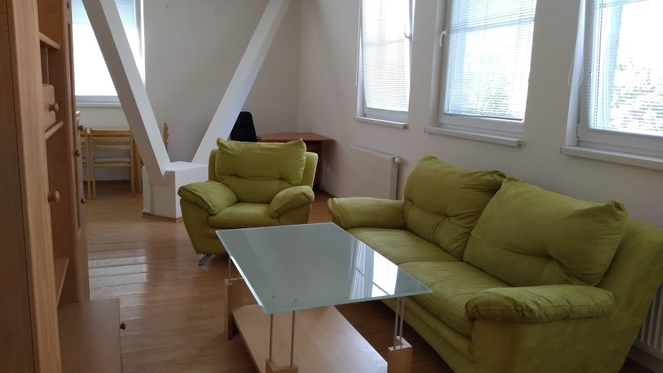 Prenájom 2-izbového bytu - 3