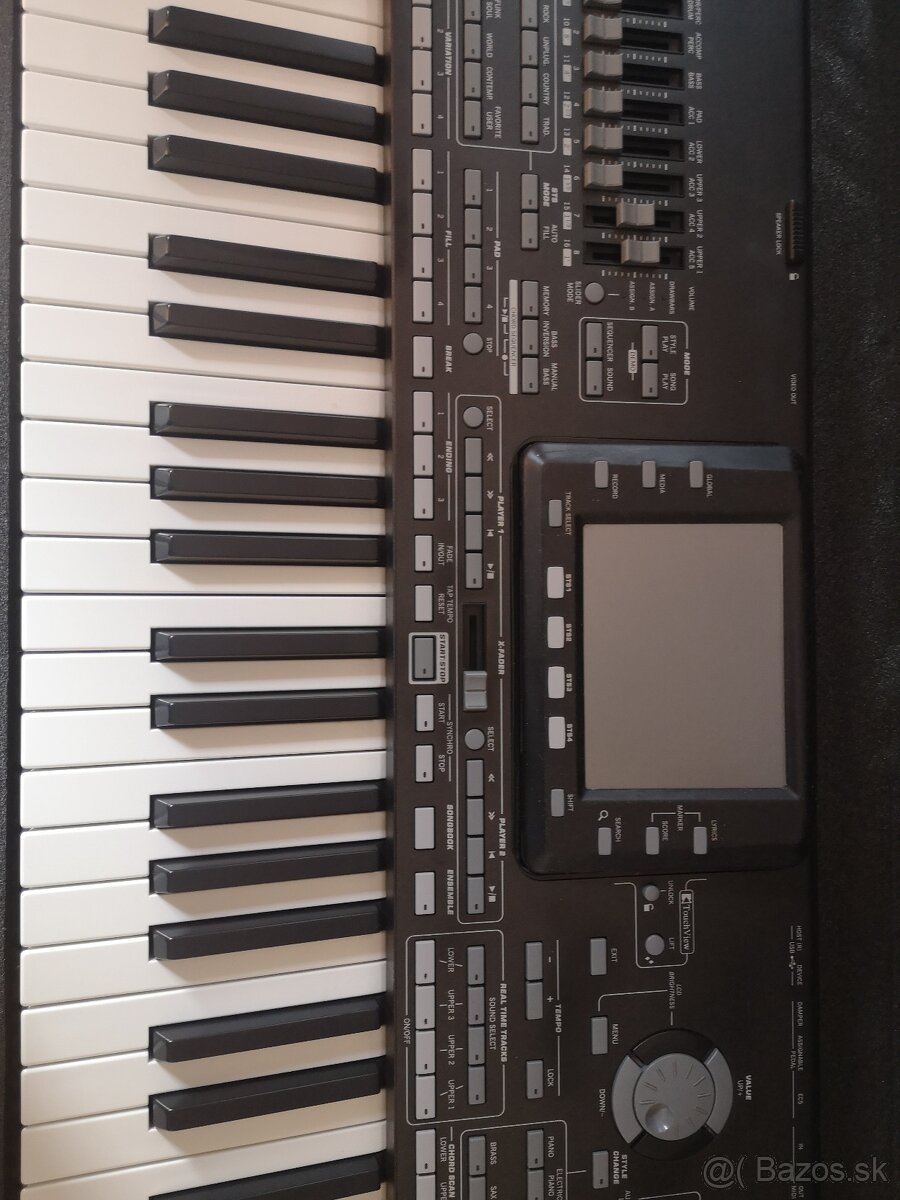 KORG PA3X - 3
