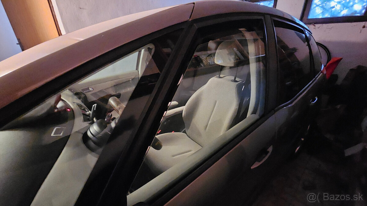 Citroen C4 Picasso 1,6HDi 80kW Automat - 3